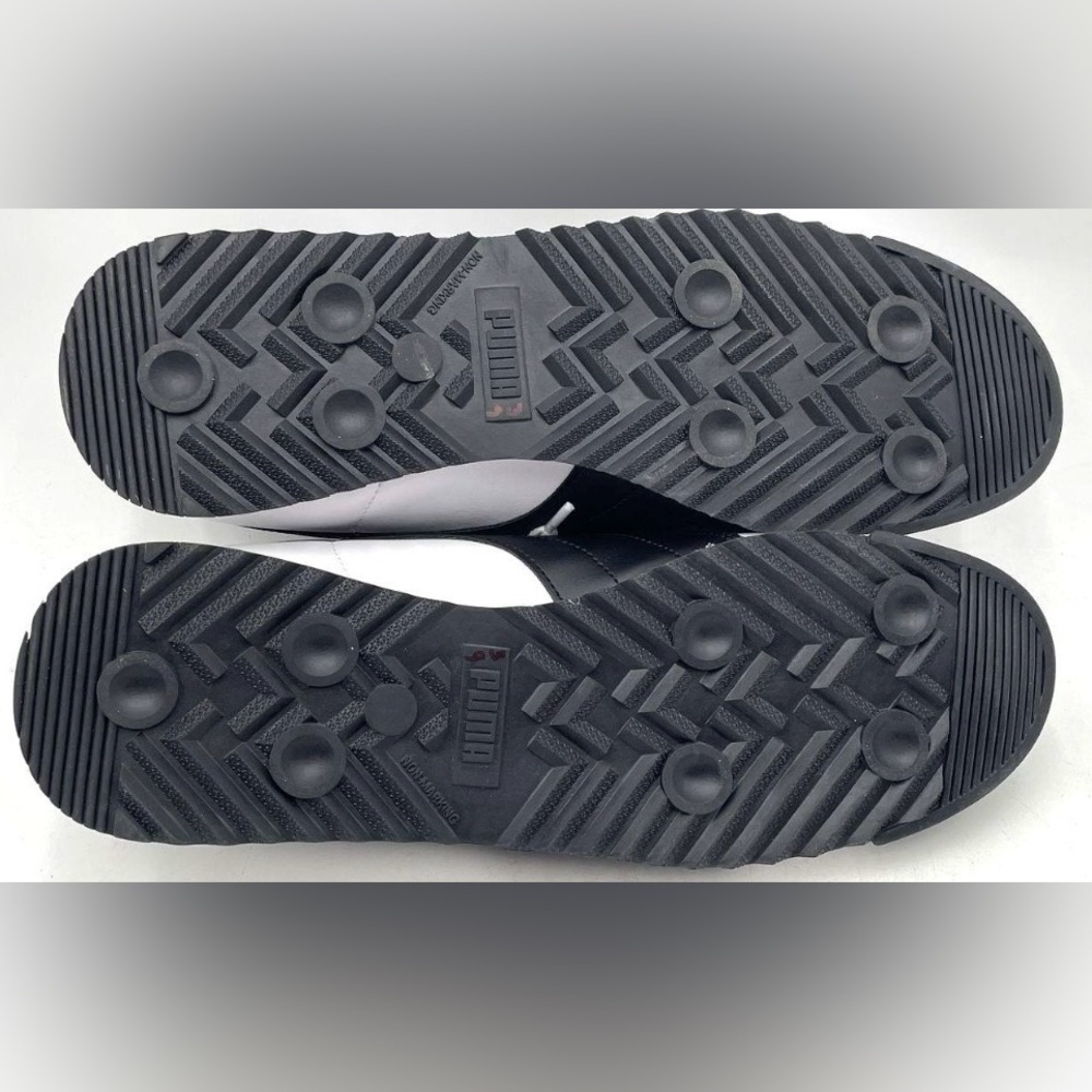 Puma Roma Basic Black & White Sneakers - Picture 5 of 6